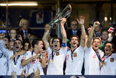 スペイン スイスを下し優勝、U-21欧州選手権
