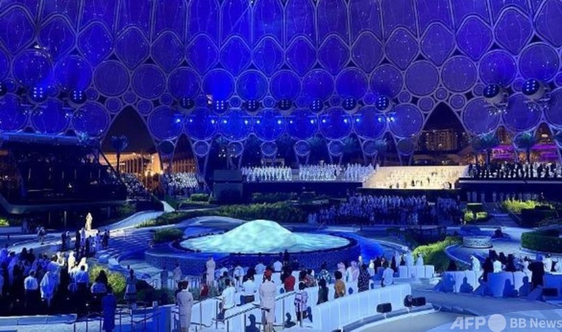 ドバイ万博盛大に開幕 イノベーションと人類の未来に焦点を当てる