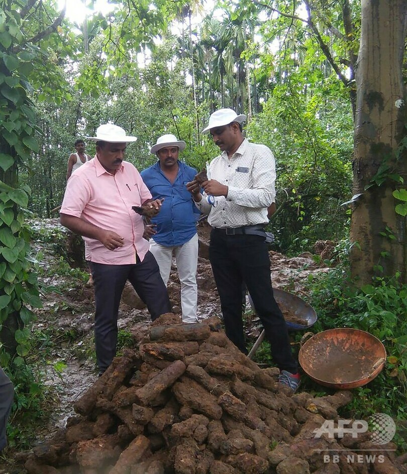 18世紀のロケット弾、井戸から1000発以上見つかる インド南部