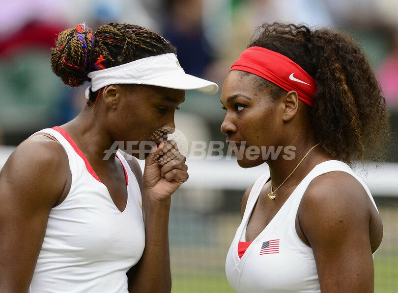 ウィリアムス姉妹が女子ダブルスを制す、通算4個目の五輪金メダル