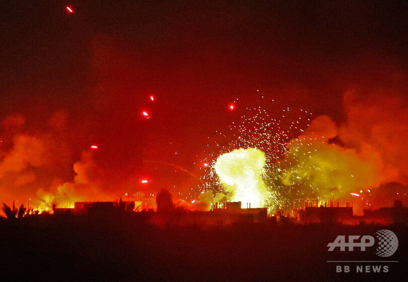 シリア最後のIS拠点、戦闘員と親類ら3000人投降