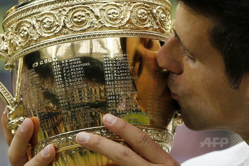 好調ジョコビッチ、強さの秘訣は「結婚」と「家族」