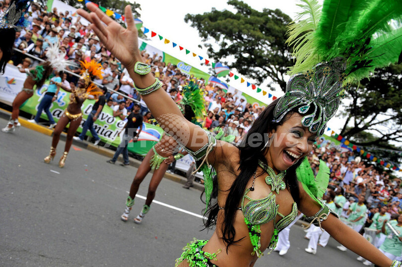 サンバで熱いクリスマス、コロンビア