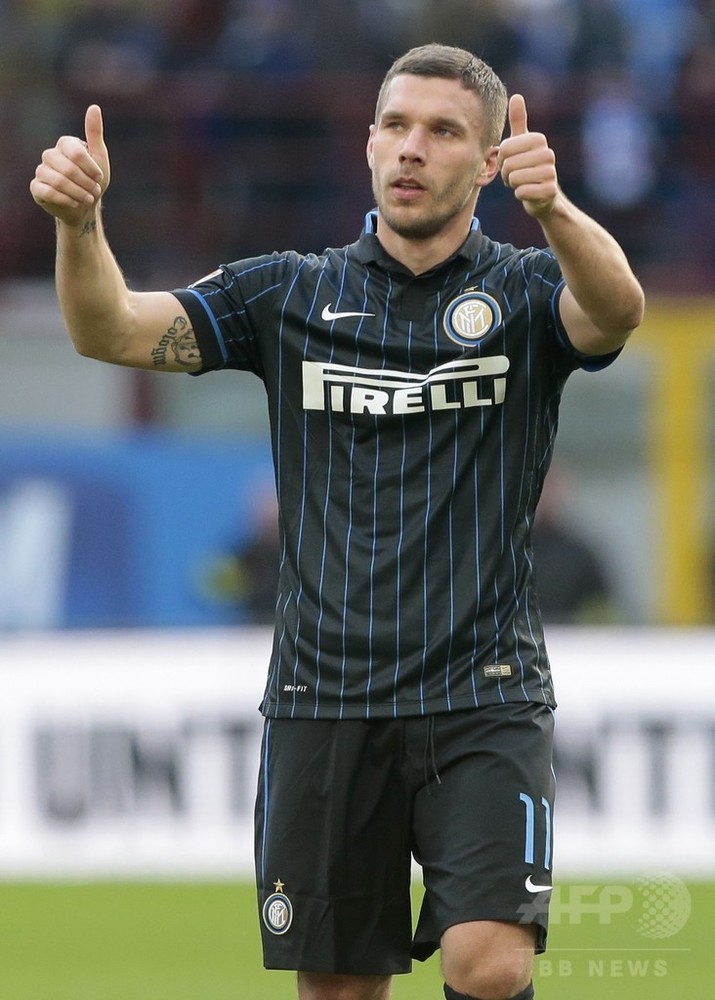 ドイツ代表ユニフォーム ルーカス ポドルスキー　20番　未使用‼️ 超貴重‼️ 2025年最新】ポドルスキの人気アイテム - メルカリ