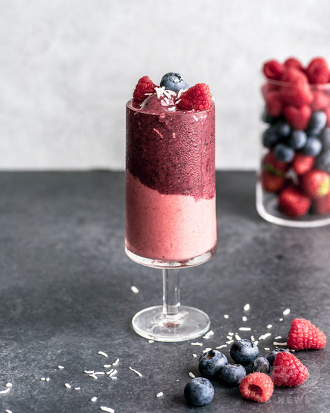 ひんやり美味しく健康に！「エル カフェ」のダブルスムージー  