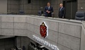ロシア・トゥーラにあるKBP器械設計局傘下の機械工場を視察するウラジーミル・プーチン大統領（2022年12月23日撮影）。(c)SPUTNIK / AFP