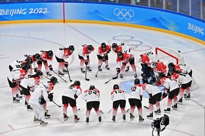 スマイルジャパン、準々決勝でフィンランドに完敗 北京冬季五輪 