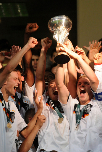ドイツ イタリアを破ってU19欧州選手権2008を制す