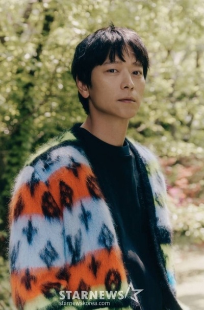 カン・ドンウォン、YG専属契約終了