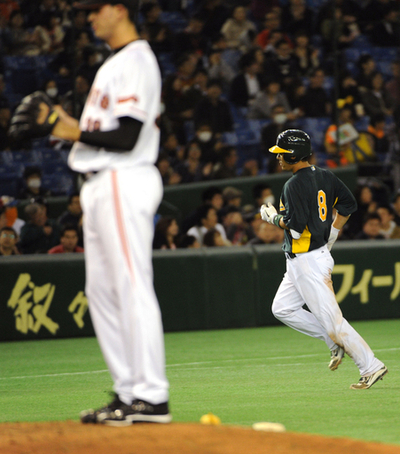 アスレチックス、読売ジャイアンツに勝利