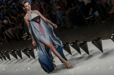 サンパウロ・ファッションウィーク、「レニー・ニーメイヤー」新作