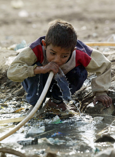 「飲まねば死ぬ」