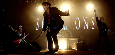 スコーピオンズ、スペインでパフォーマンスを披露