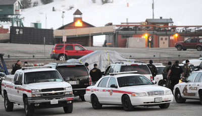 3人殺害し逃亡中の元警官、LA市が報奨金9000万円