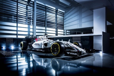 ウィリアムズが2016年の新型車「FW38」を発表