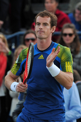 けがから復帰したマレーが準々決勝へ、エイゴン選手権