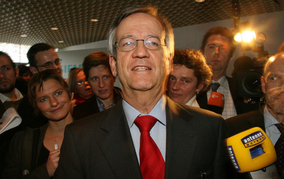 シーメンス、カルテル問題の巨額の罰金で第1四半期業績圧迫 - ドイツ