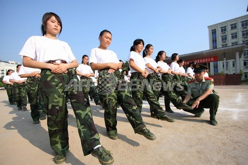 高校生が軍隊式訓練キャンプに参加 中国 重慶 写真7枚 ファッション ニュースならmode Press Powered By Afpbb News