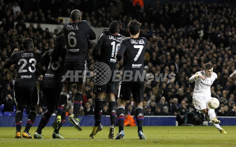 トッテナムがベイルの2得点で先勝、ヨーロッパリーグ