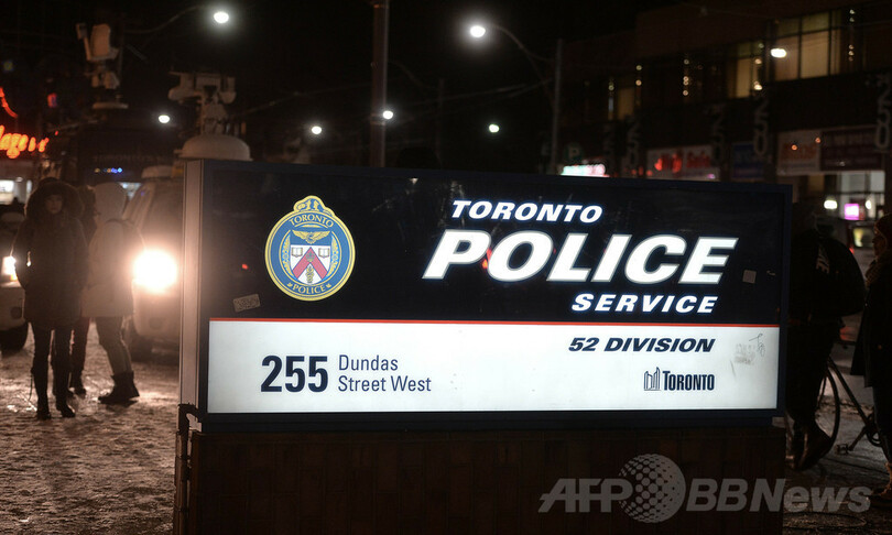 カナダ裁判所で発砲、犯人は死亡 重傷警官を女性被告が救う
