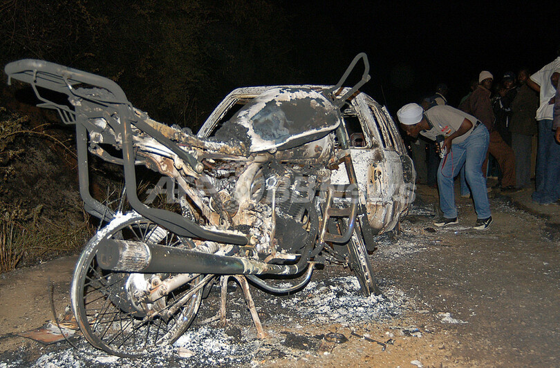 タンクローリー横転、石油盗もうとした111人死亡 ケニア