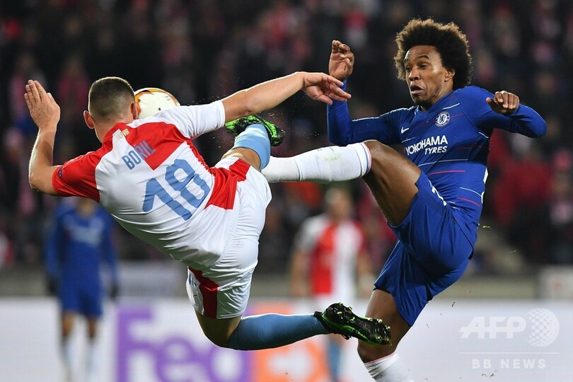 アーセナルがEL準々決勝でナポリに先勝、チェルシーは辛勝 