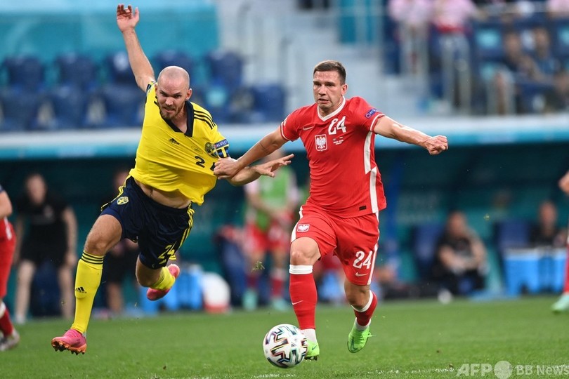 ポーランド欧州選手権敗退、レワンドフスキ「受け入れがたい」