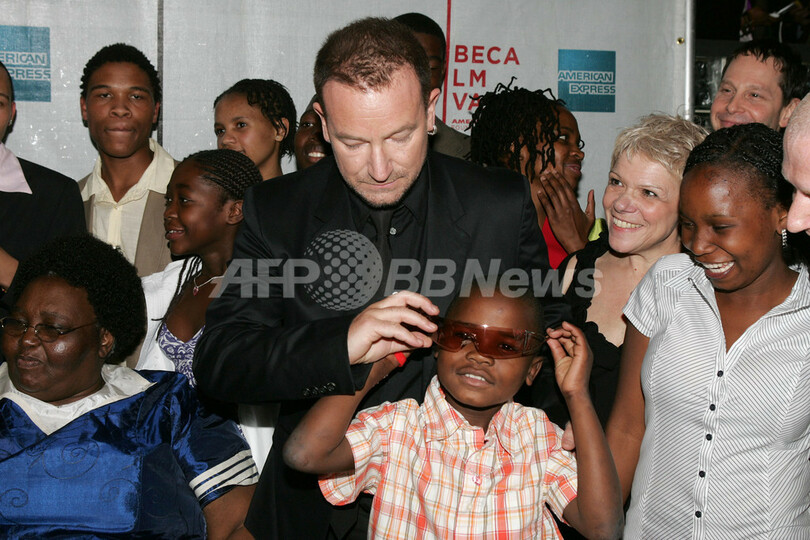 ＜第6回トライベッカ映画祭＞U2のボノがプレミアに出席 - 米国