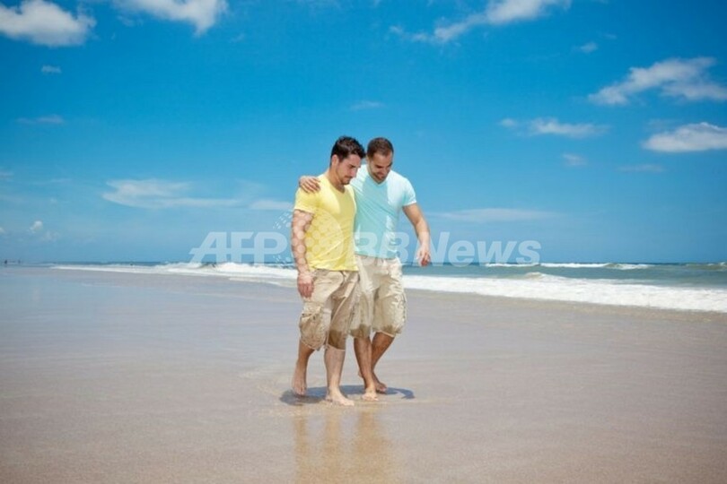 「新婚同性カップル」に観光業界から熱視線