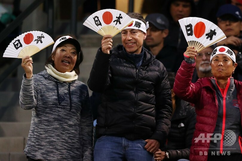 西岡がBNPパリバOP4回戦進出、オジェ・アリアシムに逆転勝ち