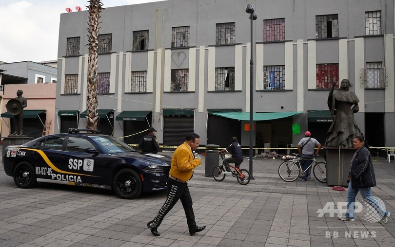 「マリアッチ」装った集団が銃撃、4人死亡 メキシコ首都の有名広場