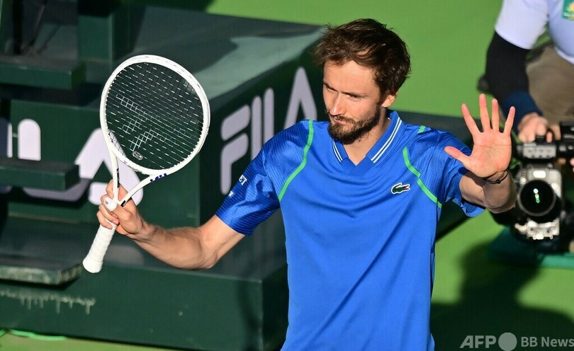 メドベ完勝で4強入り 準決勝はティアフォーと BNPパリバOP