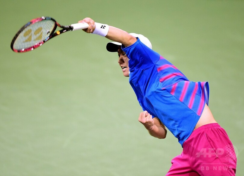 西岡はワウリンカに一歩及ばず、2度の好機逃す BNPパリバOP