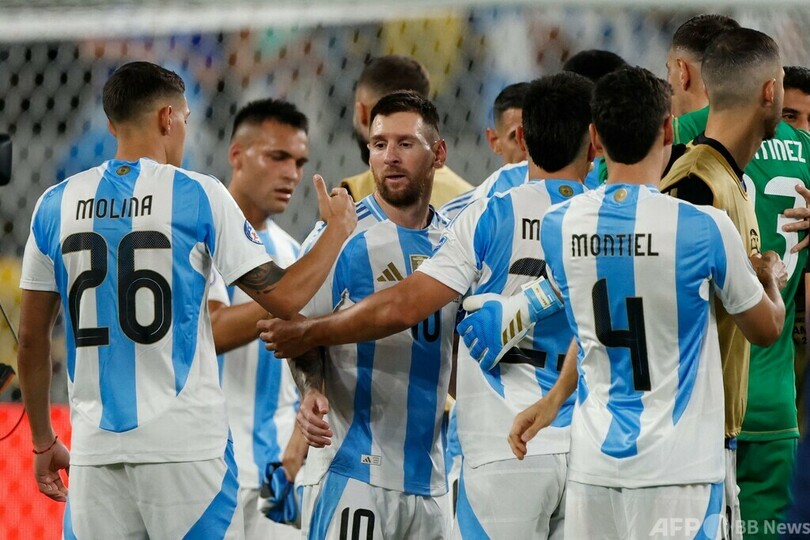 アルゼンチン、チリに辛勝も8強入り コパ・アメリカ