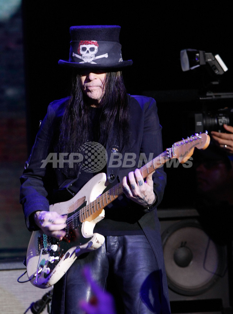 モトリー・クルー、ツアー「Crue Fest 2008」発表
