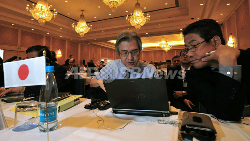 国際捕鯨委員会、難問の解決を先送り