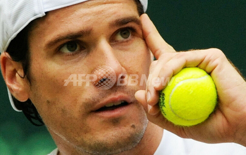 ハースが2年ぶりの優勝を飾る、ゲリー・ウェバー・オープン