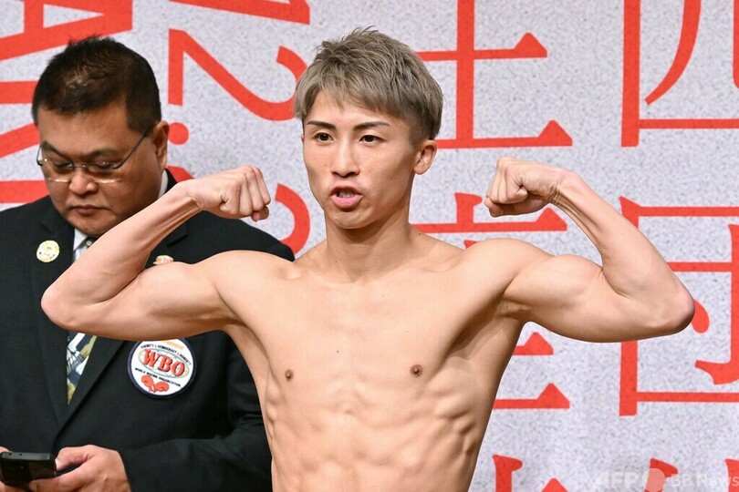 井上尚弥とタパレスが計量クリア Sバンタム級4団体統一戦