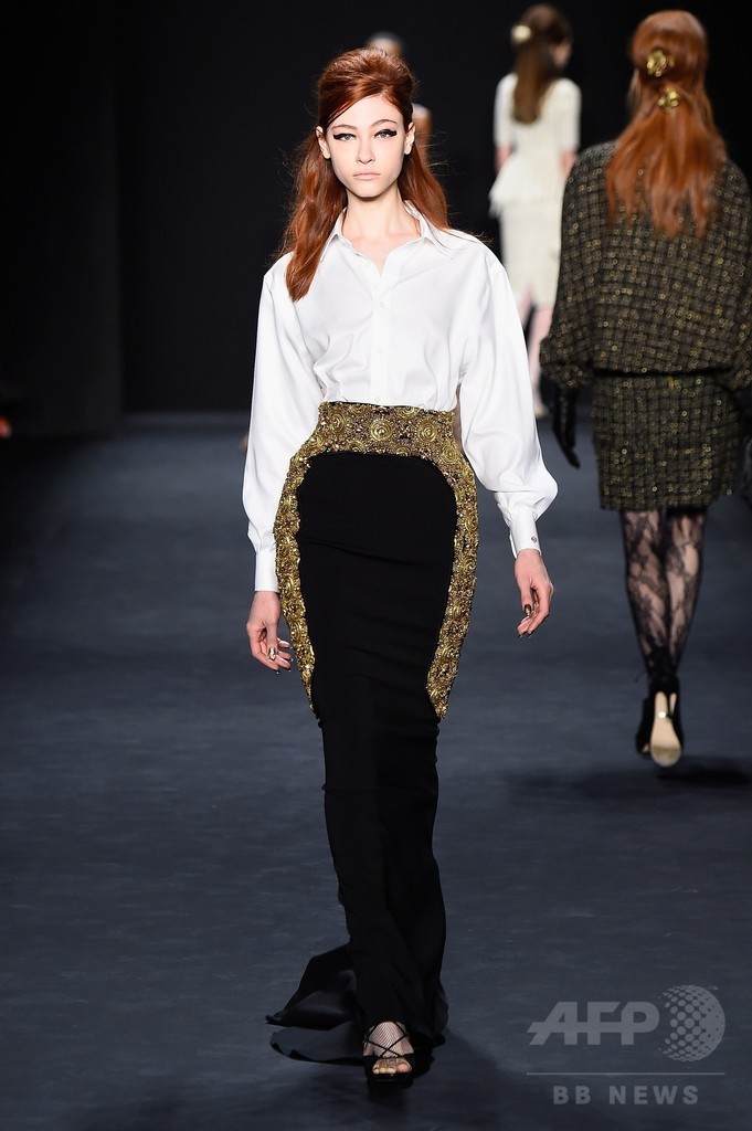 映画『血と砂』から着想したマタドールルック、 「バッジェリー・ミシュカ」15/16年秋冬