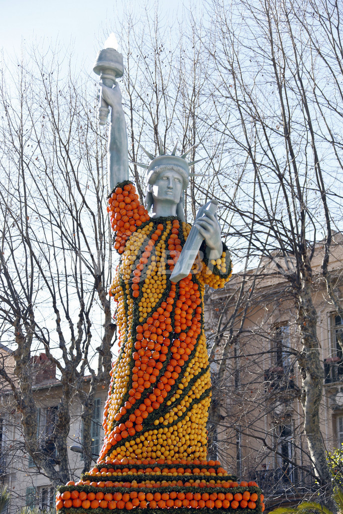 あれもこれも全部フルーツ、南仏「レモン祭り」