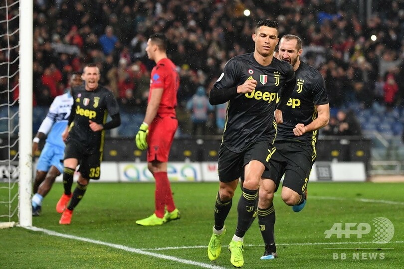 ロナウドのPK弾ユベントスが逆転勝利、ローマは3点差守れずドロー
