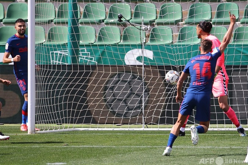 アザール先発のレアルが勝利、首位アトレティコも譲らず