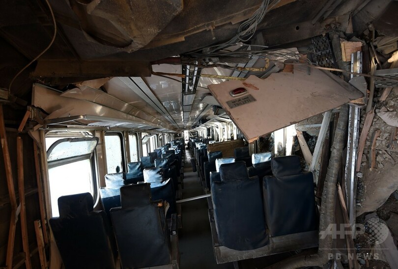 チュニジアで列車がトラックと衝突して脱線、18人死亡 98人負傷