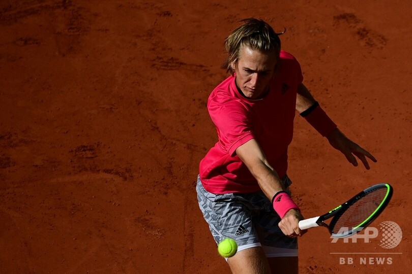 ナダルが全仏OP14度目の準々決勝進出、20歳新鋭に完勝