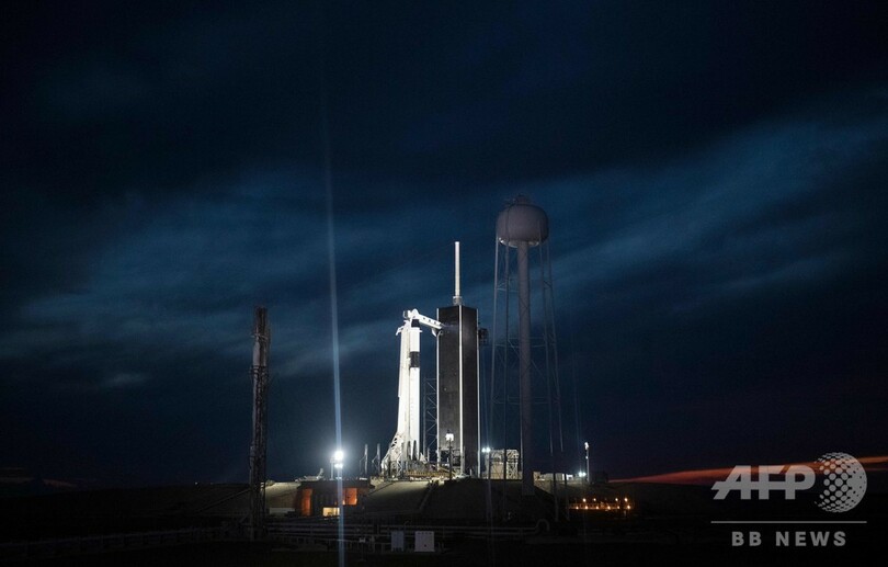 スペースX打ち上げ、カプセル型宇宙船の分離にも成功