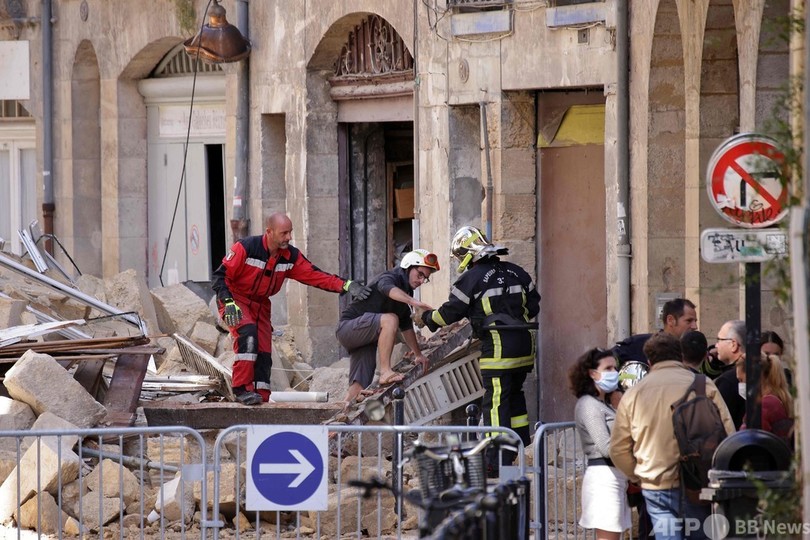 仏ボルドーでビル2棟倒壊、3人負傷