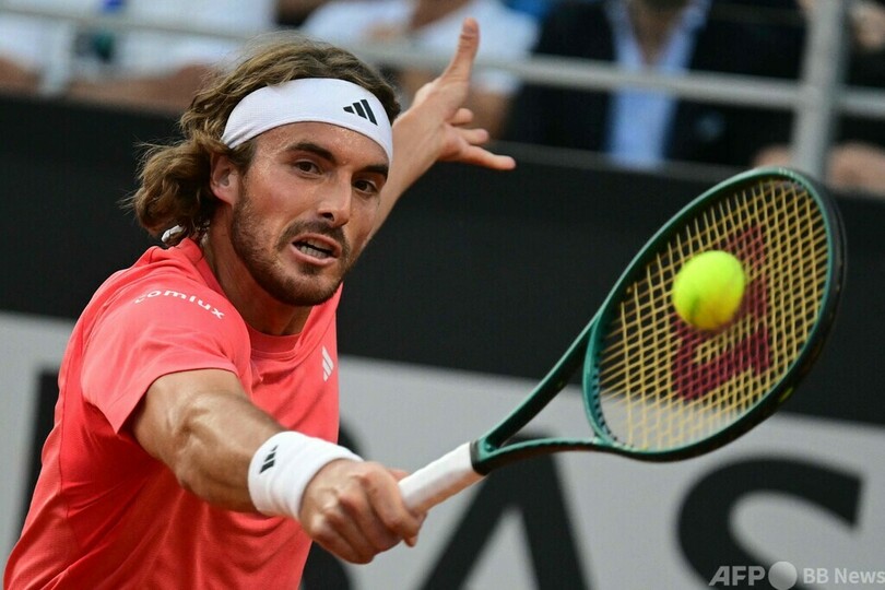 メドベが連覇へ初戦突破 ルブレフは逆転勝ち イタリア国際