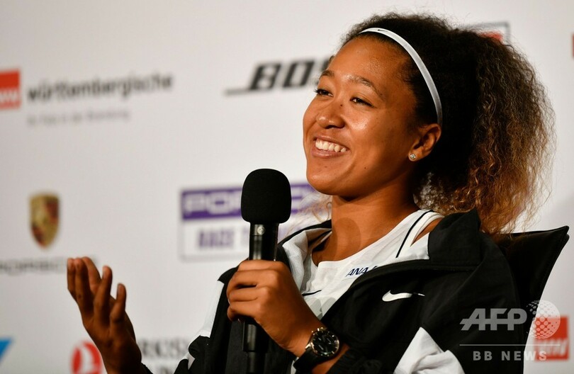 大坂「危なかった」、ハレプ欠場で王座維持に追い風 ポルシェGP