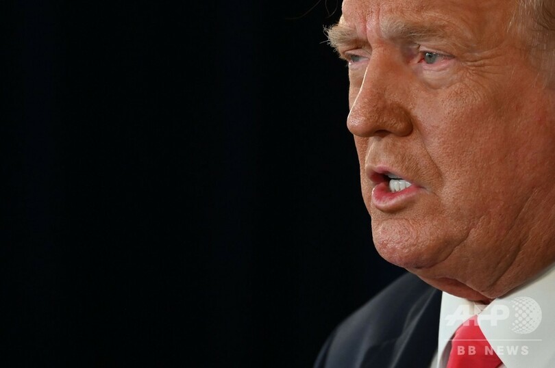 トランプ氏、コロナ禍支援で大統領令 失業給付増額延長など