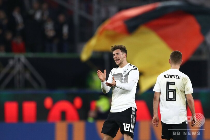 変革のドイツがセルビアとドロー、ゴレツカ弾で黒星逃れる